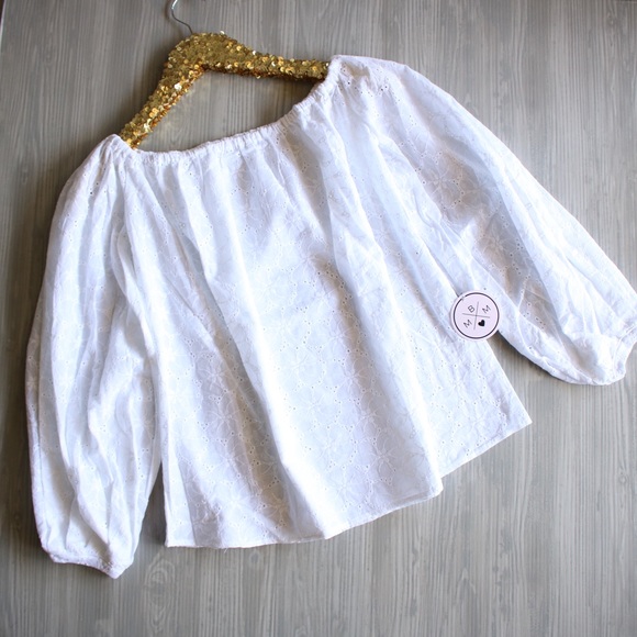 White Off the Shoulder Eyelet Puff Sleeve Blouse - Picture 8 of 9